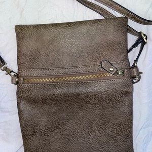 Joy Susan crossbody wallet / bag
